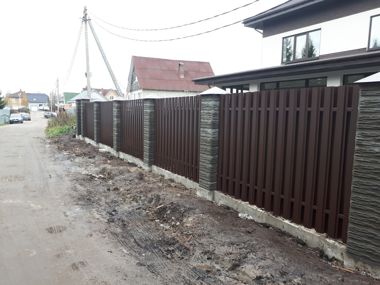 Забор шахматка 40м из штакетника столбы под камень в Наро-Фоминске
