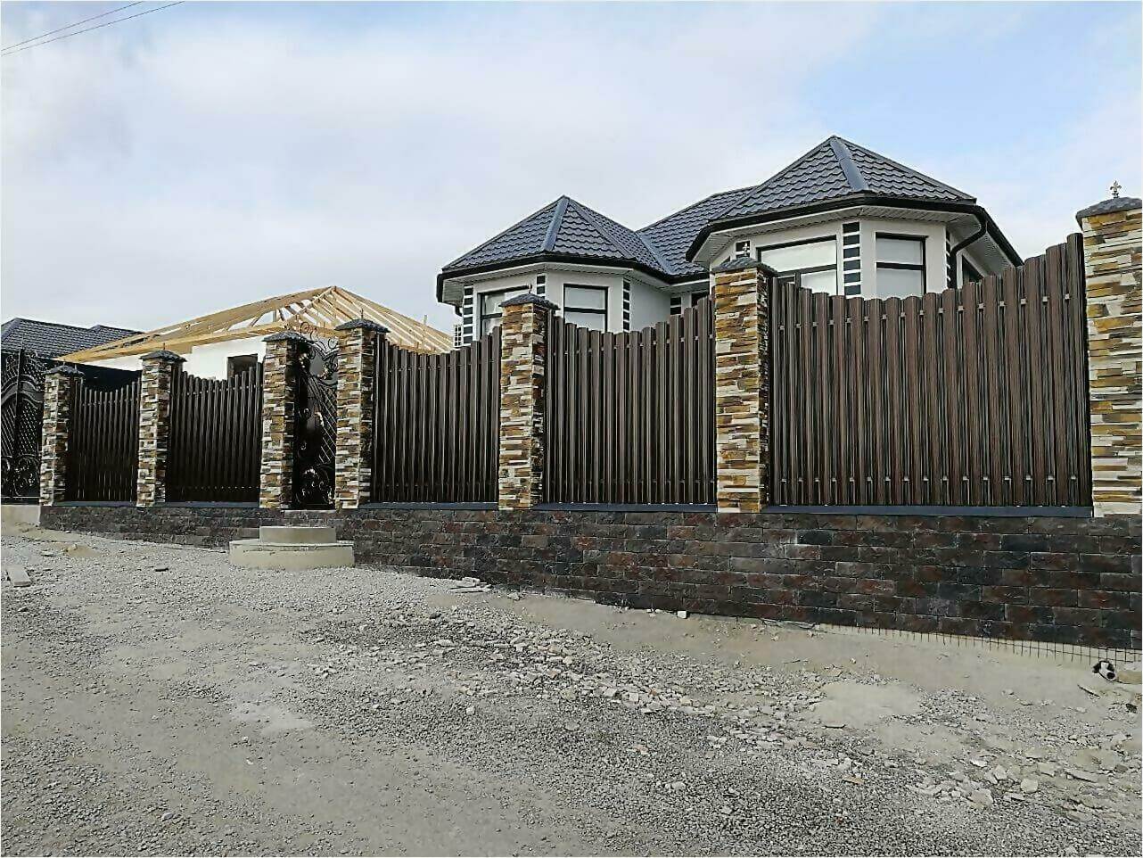 забор из штакетника 110м фото3 в Наро-Фоминске