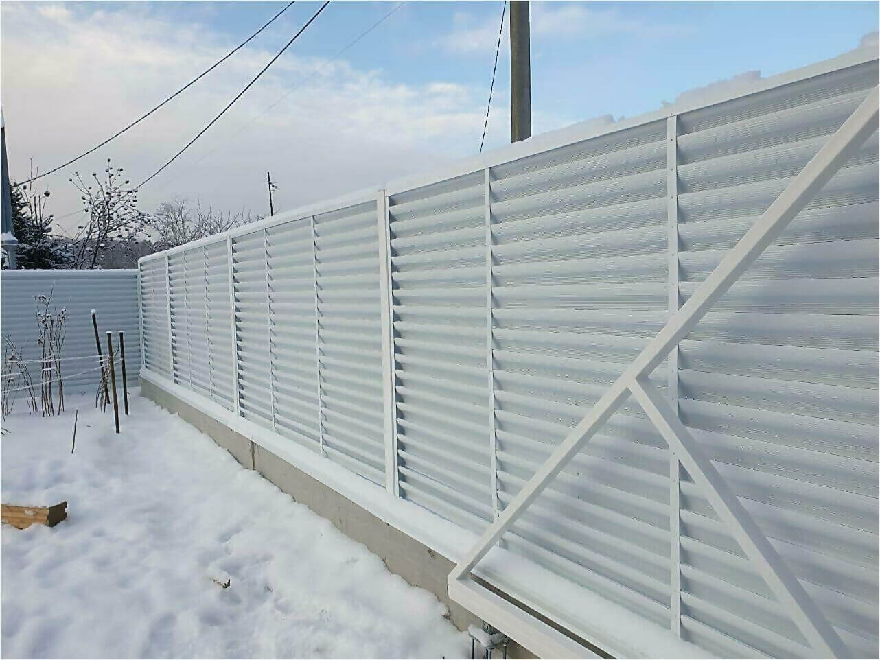 Забор жалюзи 150м RAL9003 фото3 в Наро-Фоминске