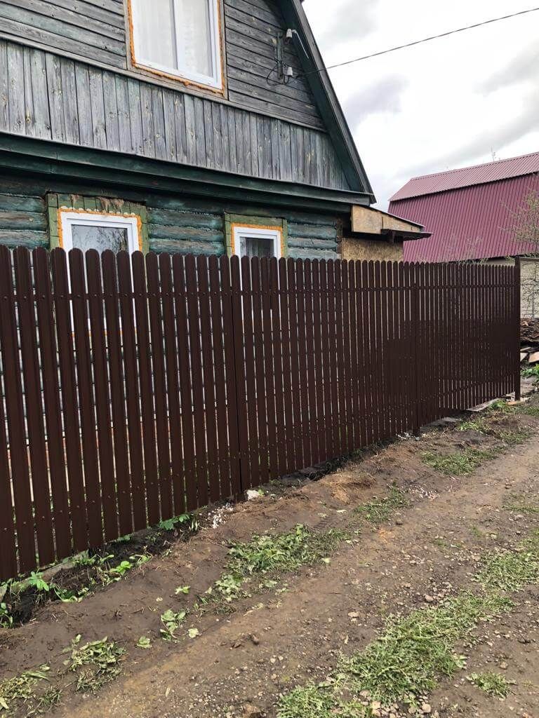 Забор из штакетника ЭКО-М 22м RAL8017/8017 Шоколад двусторонний в Наро-Фоминске