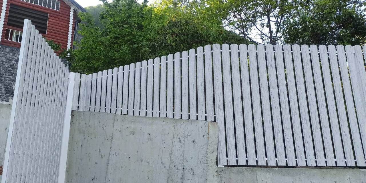 Забор из штакетника 41м в оттенке под дерево Беленый Дуб 2xPrintech двусторонний в Наро-Фоминске