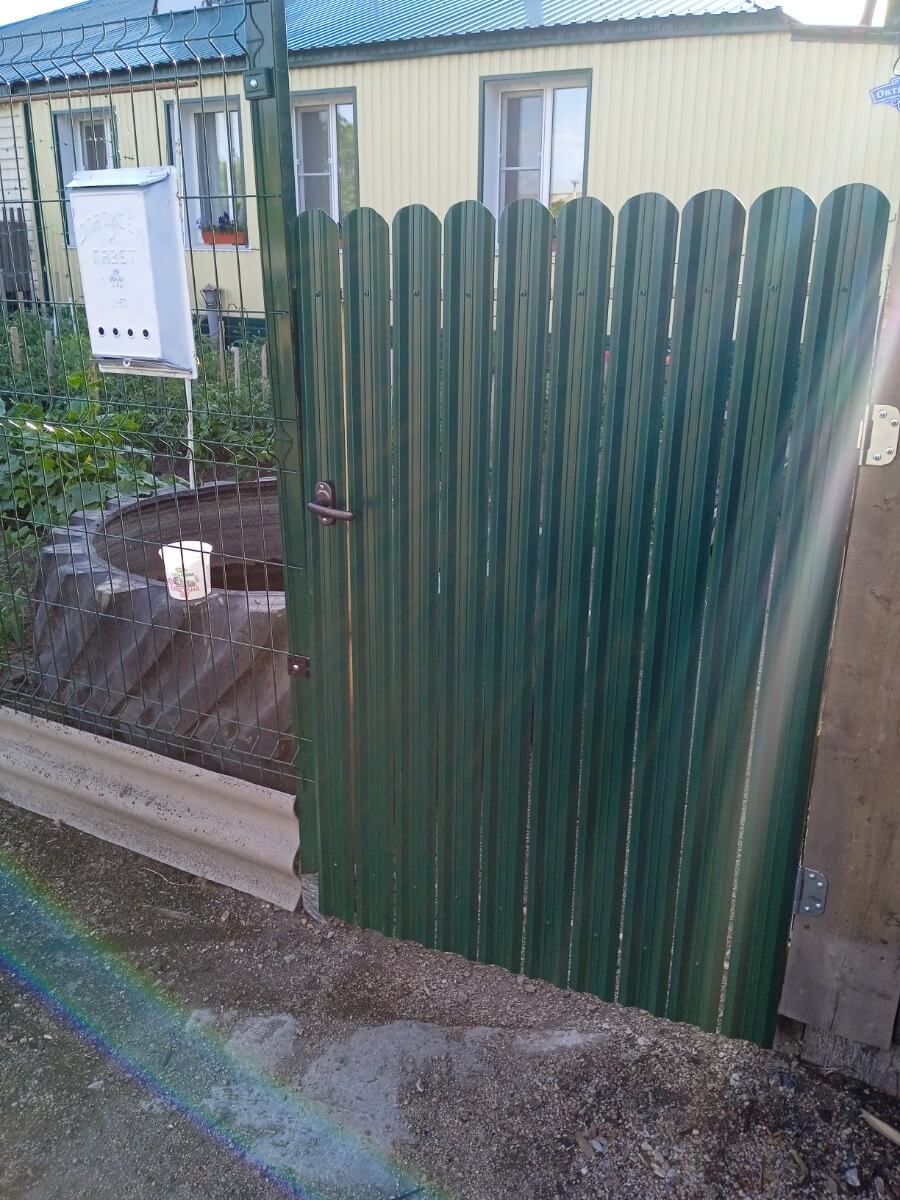 Калитка из штакетника ЭКО-М RAL6005/6005 Зеленый Мох двусторонний в Наро-Фоминске