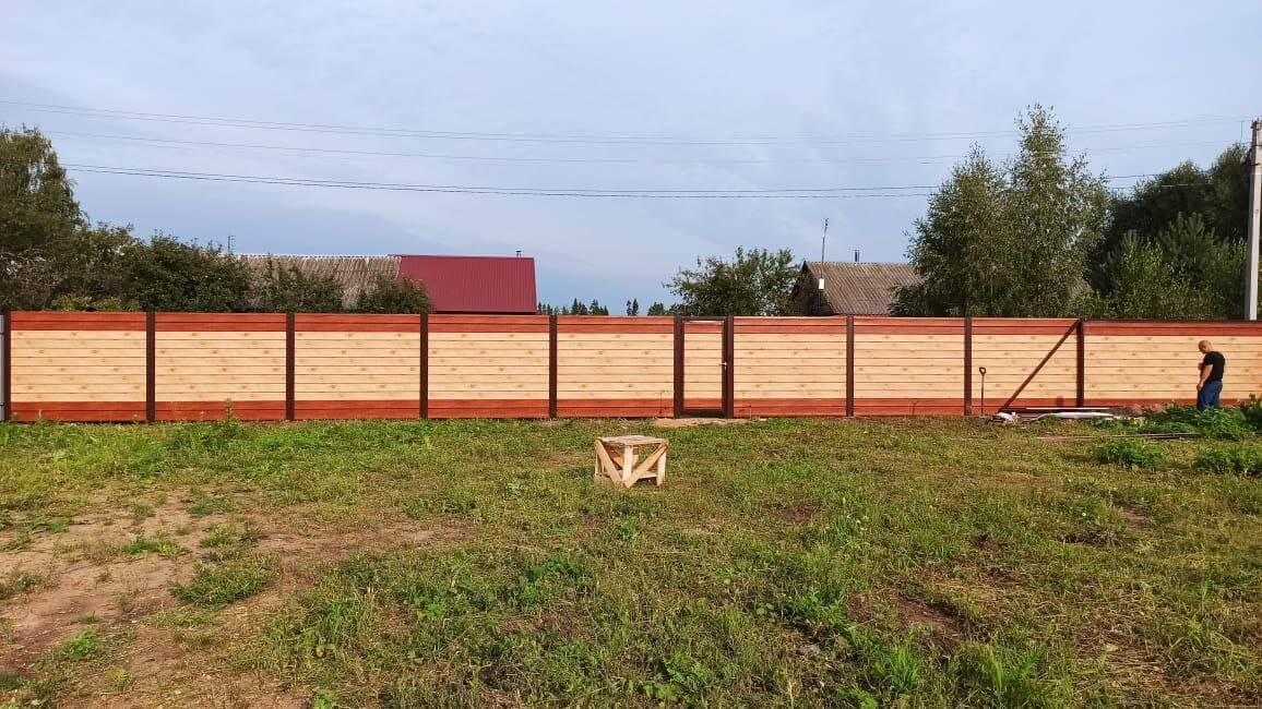 Забор из металлосайдинга Евро-Брус 34м Клен Светлый (SteelArt) + Темное Дерево (Printech) фото 2 в Наро-Фоминске