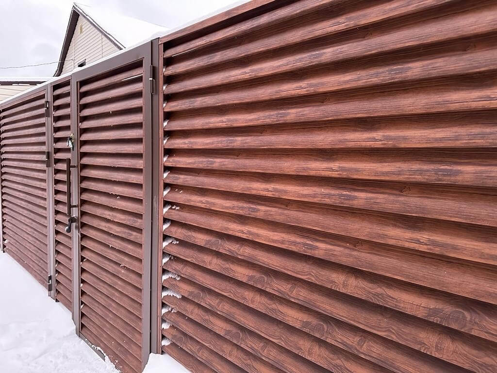 Забор-жалюзи из ламелей еврожалюзи 43м Каштан Printech фото 1 в Наро-Фоминске