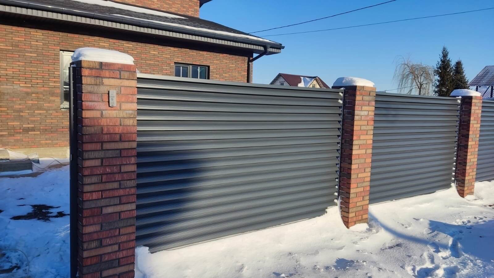 Забор-жалюзи с ламелями еврожалюзи 34м RAL7024/7024 Серый Графит двусторонний в Наро-Фоминске