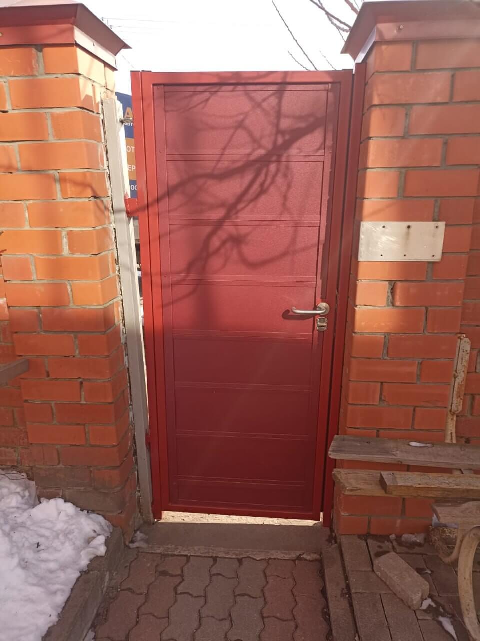 Ворота и калитка из металлопланкена 4м RAL3005 Красное Вино, Стальной Бархат фото 2 в Наро-Фоминске