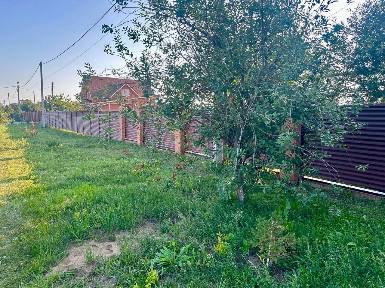 Забор из ламелей Еврожалюзи 53м RAL8017/8017 Шоколад двусторонний МАТТЕ фото 4 в Наро-Фоминске
