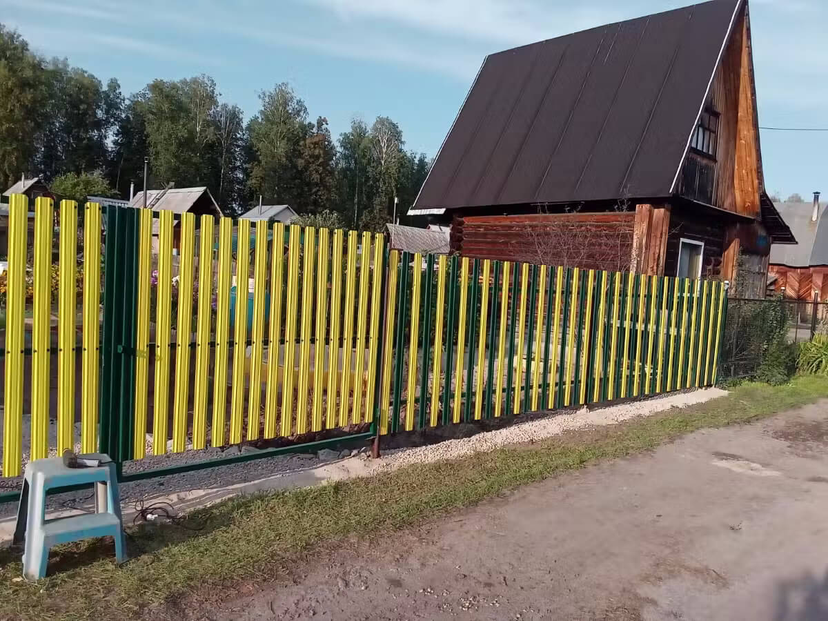 Забор из евроштакетника 13м RAL1018 Желтый фото 3 в Наро-Фоминске