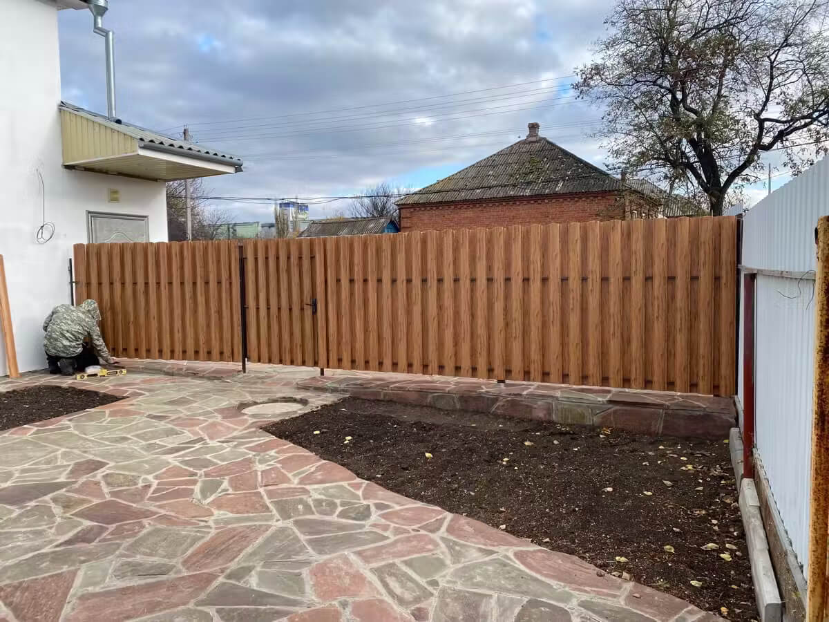 Забор из евроштакетника 7м Кипарис 2хPrintech двусторонний в Наро-Фоминске