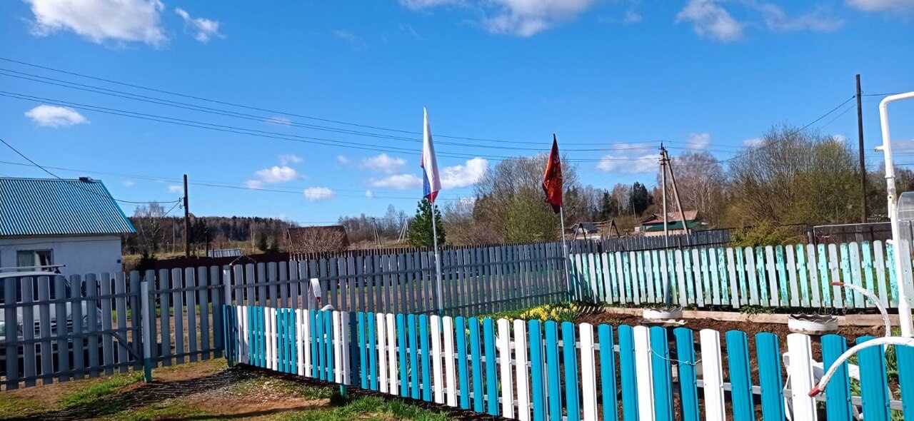 Забор из евроштакетника 16м RAL5021 Морская Волна, RAL9003 Белый фото 3 в Наро-Фоминске