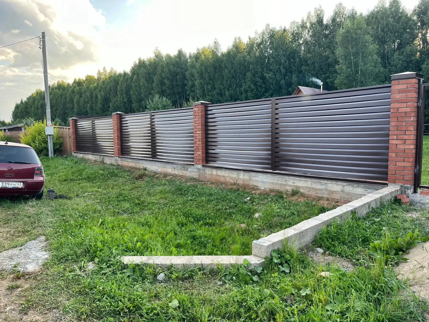 Забор-жалюзи из ламелей Хай-Тек 26м RAL8017/8017 Шоколад двусторонний в Наро-Фоминске